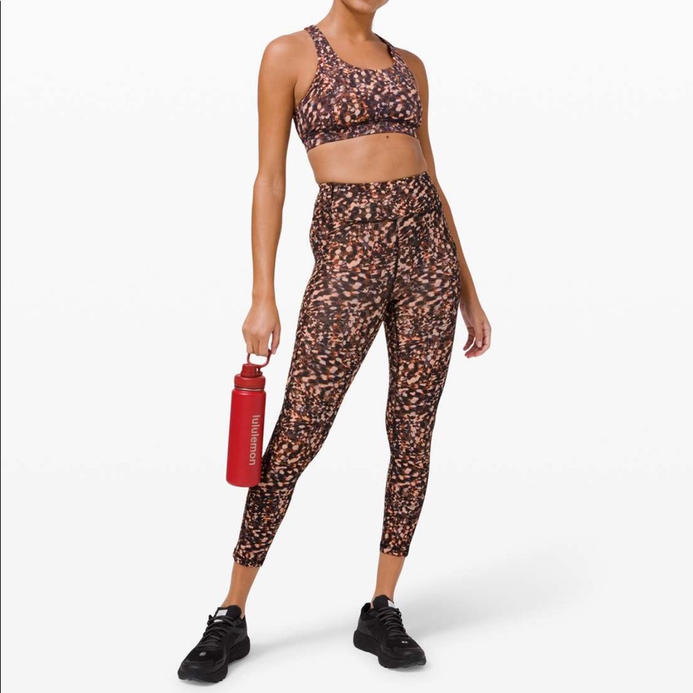 Lululemon Invigorate High-Rise Tight 25" NWOT - Picture 5 of 16